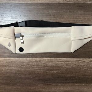 Free People Movement Running Belt L/XL